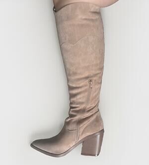 YOKI Suede Tall Tan Pointed Toe Cowboy Boots size 10